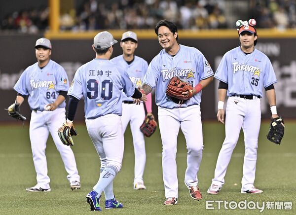 ▲▼ 2025中職明星賽，林智勝退場休息  。（圖／記者李毓康攝）