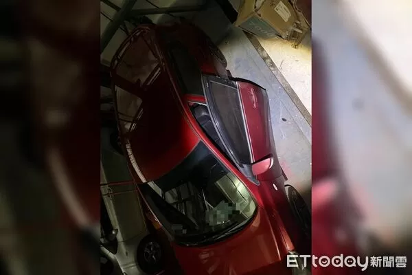 ▲▼台中男童遭機械車位夾傷。（圖／記者鄧木卿翻攝）