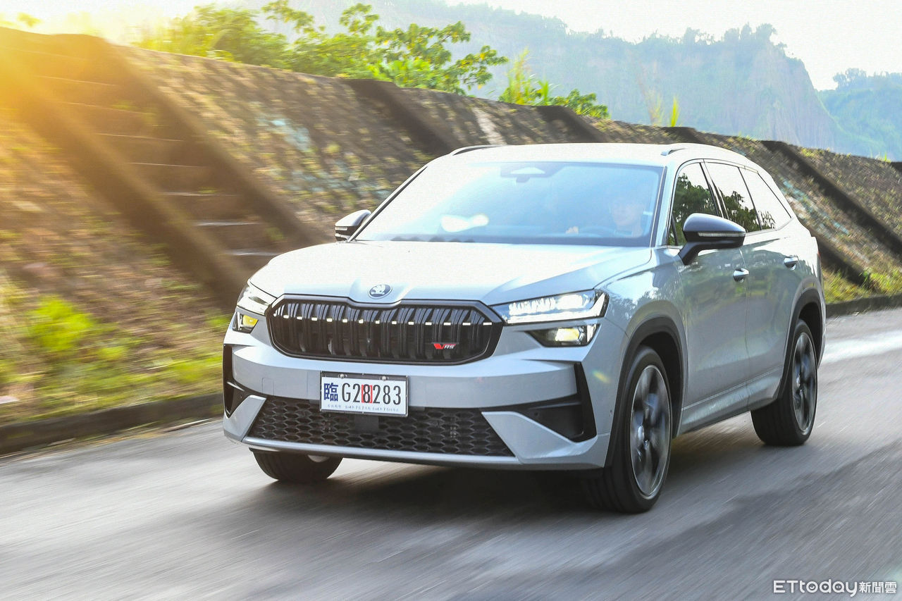 ▲熱血7人座休旅來襲！新一代Skoda Kodiaq RS開賣。（圖／記者徐煜展攝）