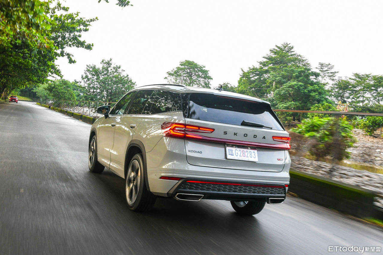 ▲熱血7人座休旅來襲！新一代Skoda Kodiaq RS開賣。（圖／記者徐煜展攝）