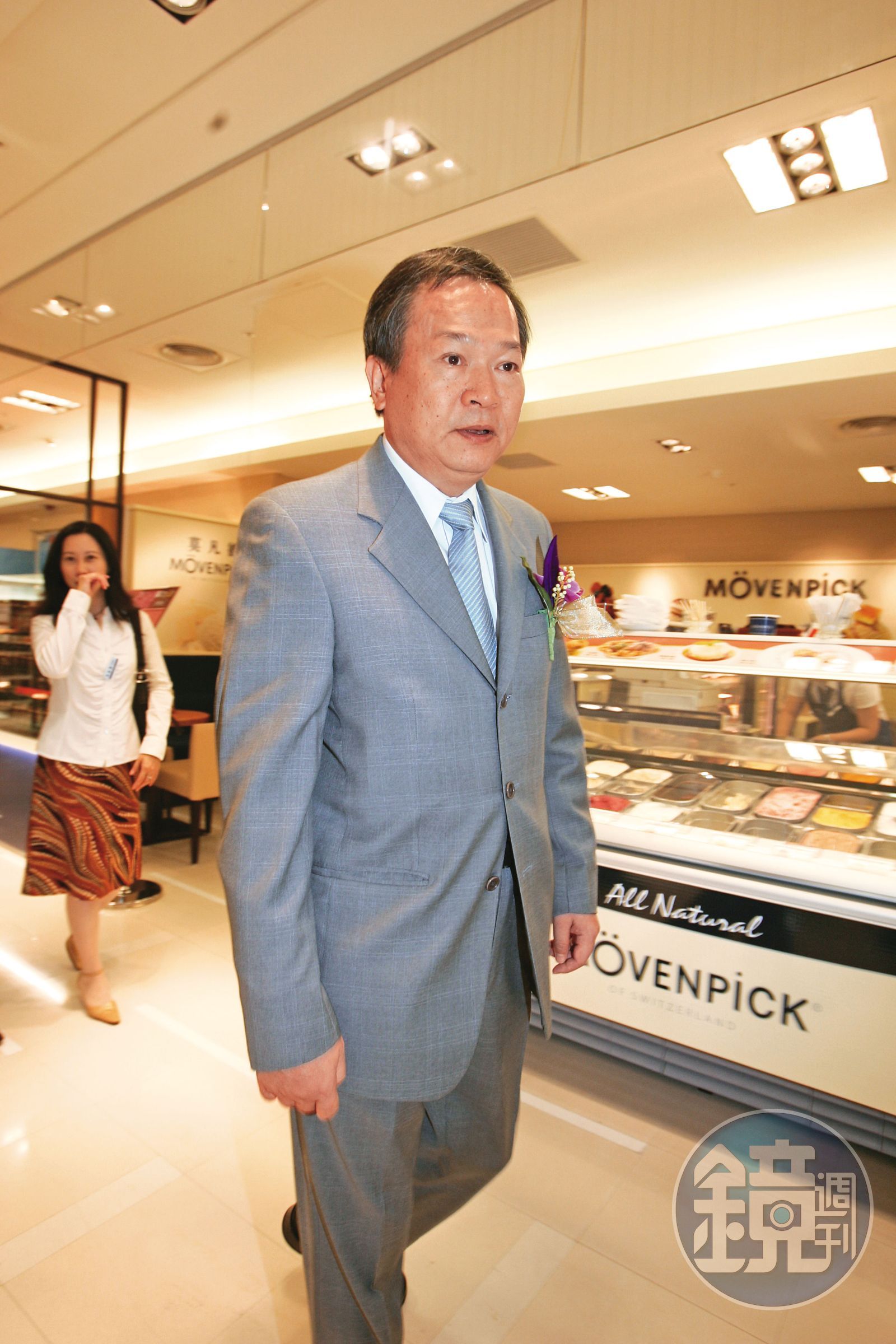 吳火獅的次子吳東賢（圖）及兄姊委請律師與陳子婷調解。