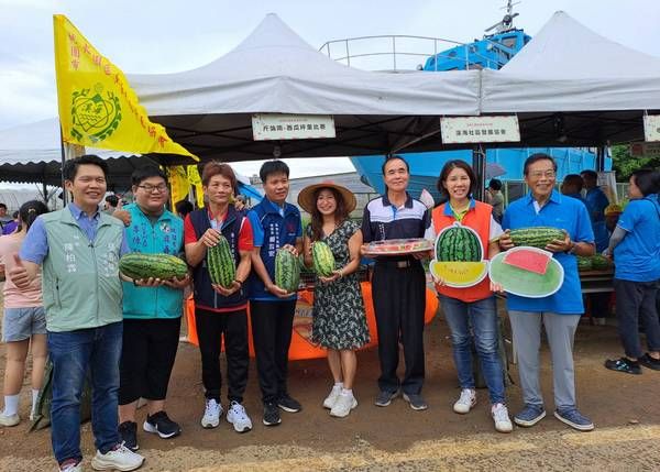 ▲桃園溪海地區跨域農遊登場，觀旅局長陳靜芳行銷珍珠海岸計劃