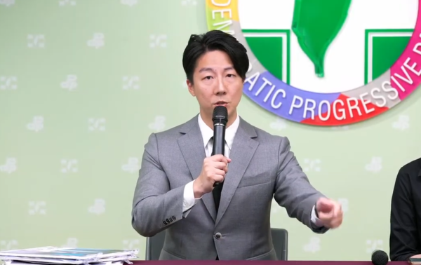 ▲▼民進黨發言人吳崢。（圖／翻攝民進黨YouTube）