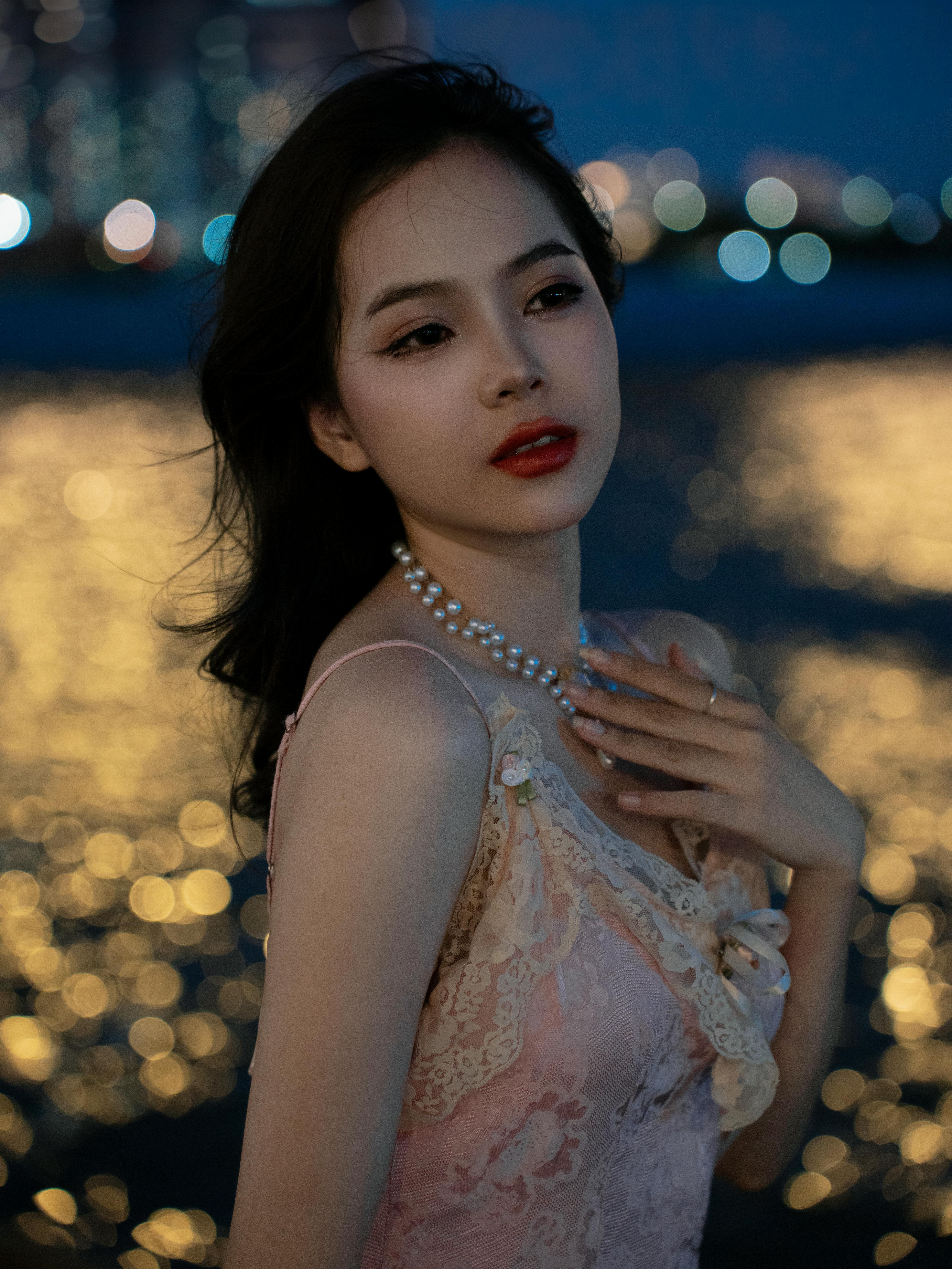 ▲▼穿搭,時尚,衣服,配件,墨鏡,鞋子。（圖／取自免費圖庫pexels）