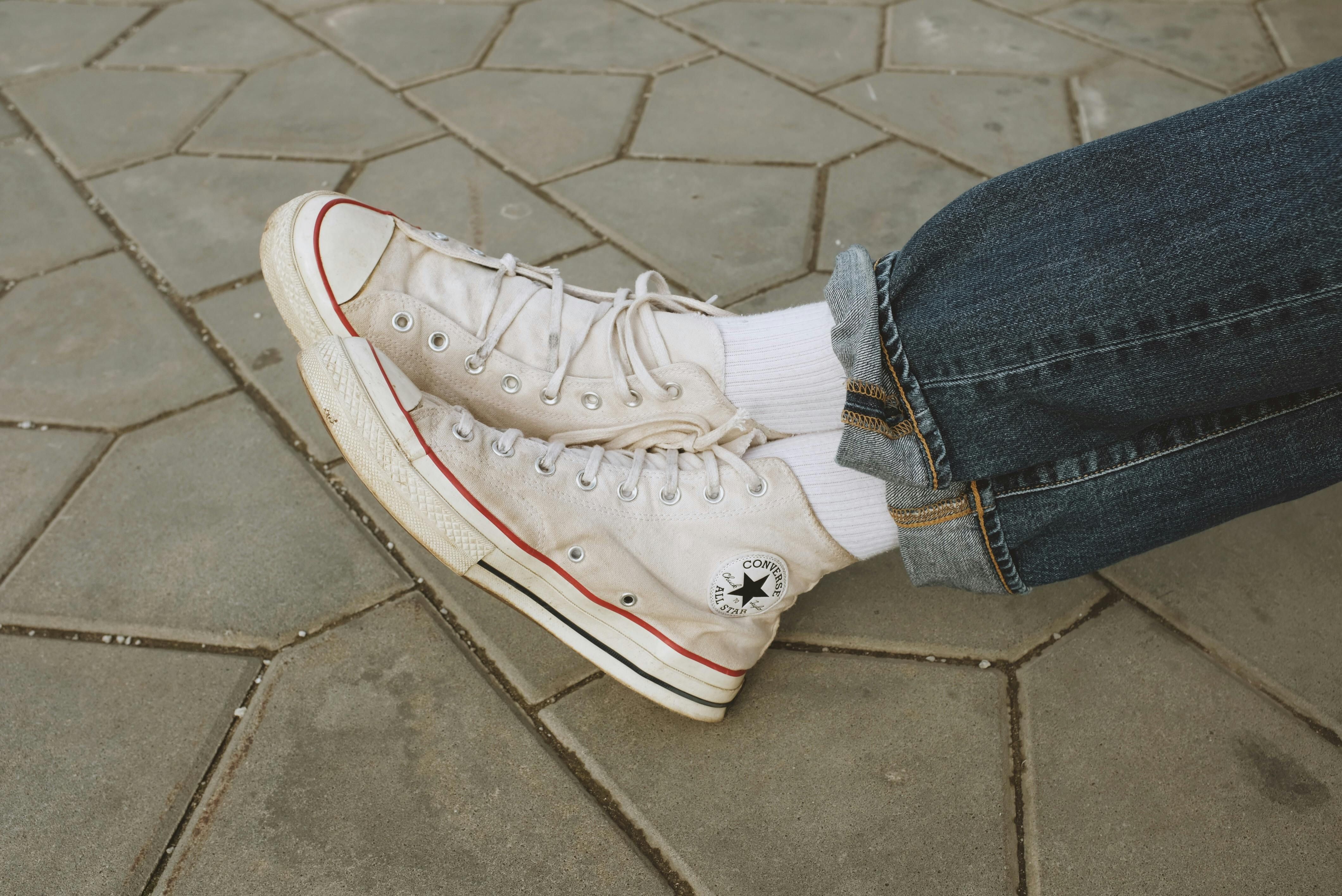 ▲▼穿搭,時尚,衣服,配件,墨鏡,鞋子。（圖／取自免費圖庫pexels）