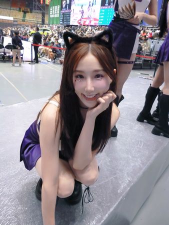 ▲▼啦啦隊女神Nia因為外型神似劉亦菲而走紅。（圖／想想時間有限公司提供）