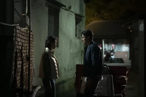 ▲輕喜劇《拜六禮拜》。（圖／ 華視、公視台語台提供）