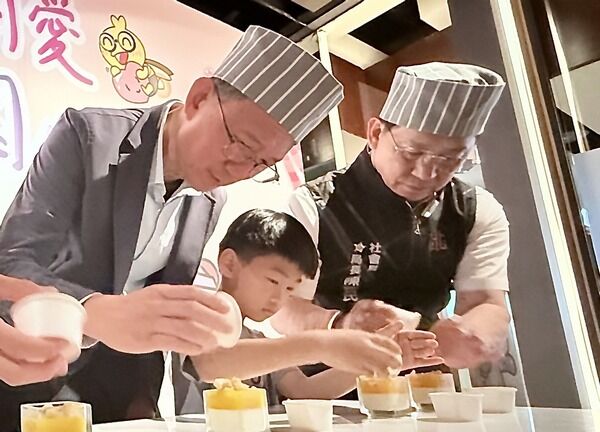 ▲桃園市政府攜手饗賓集團關懷弱勢兒少