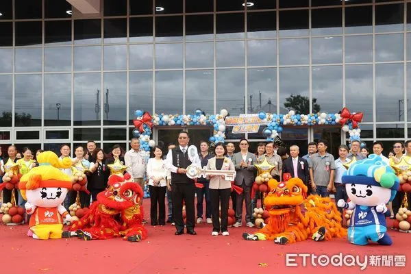 ▲雲林縣立田徑場竣工。（圖／記者游瓊華翻攝）