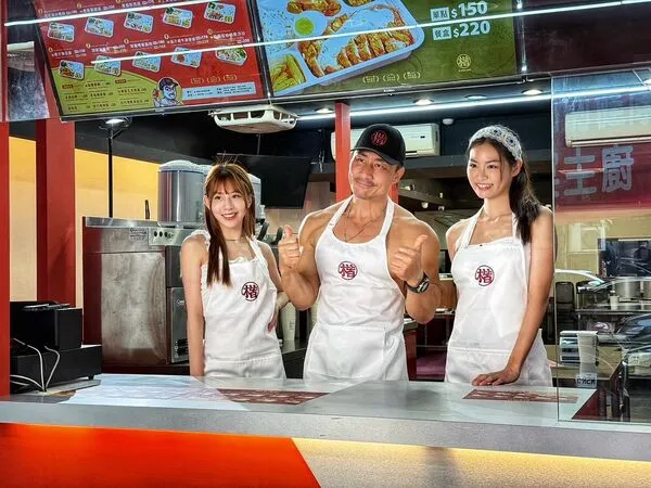 ▲▼楷教練。（圖／翻攝臉書／楷教練）