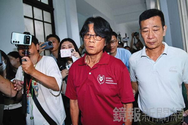 女足教練周台英涉犯強制、侵占等罪，北檢主動分案調查。（鏡報李智為）