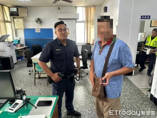 ▲里港警分局阻止鍾男被騙。（圖／記者陳崑福翻攝）