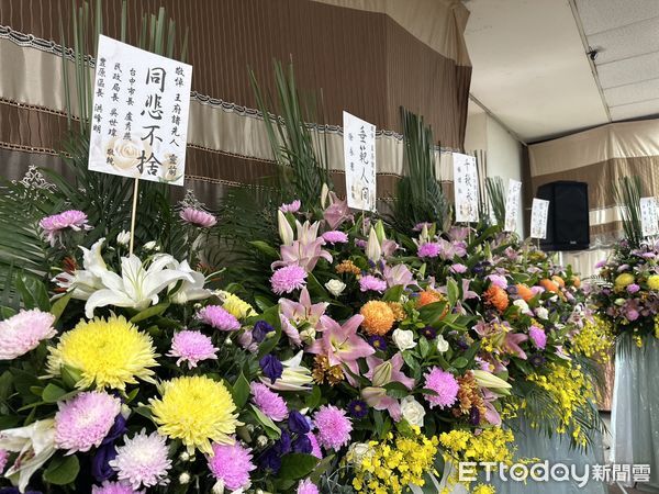 ▲▼王家,五口命案,告別式,。（圖／記者許權毅攝）