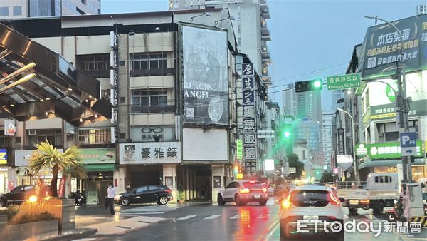 ▲▼ 國雄無双基地、國雄建設,滿庭芳            。（圖／記者陳筱惠攝）