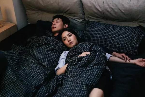 ▲▼連晨翔和林映彤演出蕭煌奇MV。（圖／華納音樂提供）