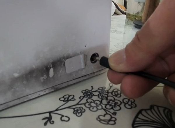 ▲鹿港一間美甲店發生粉塵機爆炸。（圖／民眾提供）