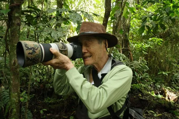 ▲《我在荒野做了一場夢》紀錄台灣生態攝影先驅徐仁修的故事。（圖／牽猴子提供）