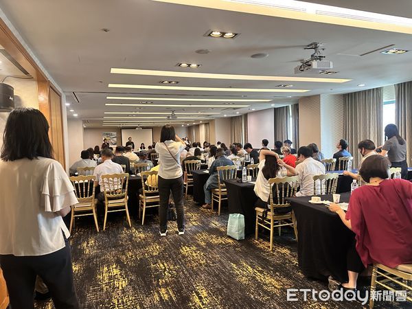 ▲▼ 水湳地上權，說明會            。（圖／記者陳筱惠攝）