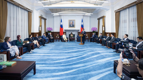 ▲▼總統賴清德接見「歐洲議會『歐洲民主之盾（EUDS）特別委員會』正式代表團」。（圖／總統府提供）