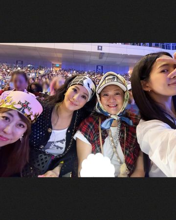 ▲▼關穎GD演唱會被控用手肘推人　親揭真相：遭大明星保鑣亂推。（圖／翻攝自Instagram／kwanterri）