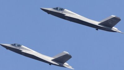 關掉一台還能做出落葉飄！　殲-35已裝上新中推渦扇-19