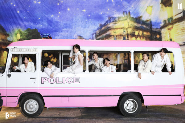 ▲▼HYBE前員工「事先得知BTS暫停活動」賣股避損遭判刑。（圖／翻攝自X／bts_bighit）