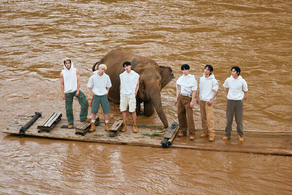 ▲▼ Ozone赴清邁拍攝寫真集。（圖／索尼音樂提供）