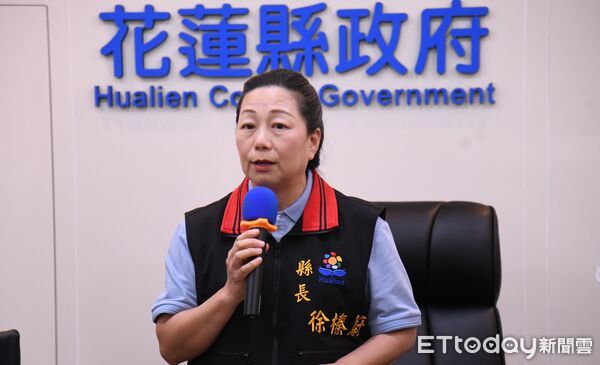 ▲花蓮縣長徐榛蔚23日召開記者會，親上火線嚴正駁斥童子賢不實指控。（圖／花蓮縣政府提供，下同）