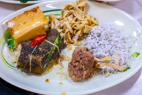 ▲▼老將自助餐清粥小菜。（圖／部落客陳小可的吃喝玩樂授權提供）