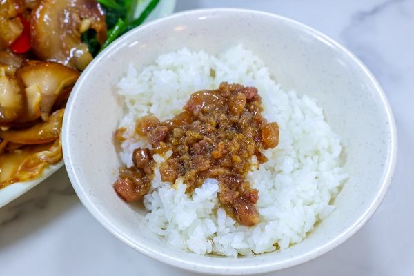 ▲▼老將自助餐清粥小菜。（圖／部落客陳小可的吃喝玩樂授權提供）