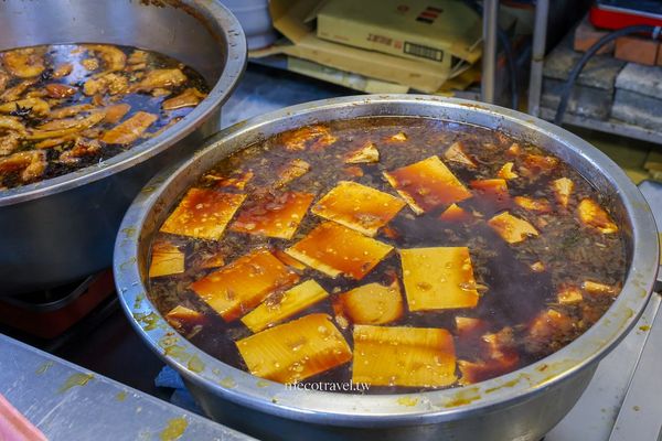 ▲▼老將自助餐清粥小菜。（圖／部落客陳小可的吃喝玩樂授權提供）