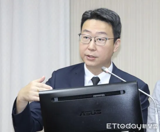▲▼交通部長陳世凱 觀光署長陳玉秀 立法院交通委員會  我國觀光旅遊市場概況 詢答。（圖／記者屠惠剛攝）