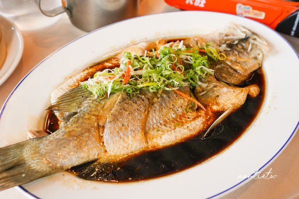 ▲▼草根廚房餐廳。（圖／部落客水晶安蹄不務正業過生活授權提供）