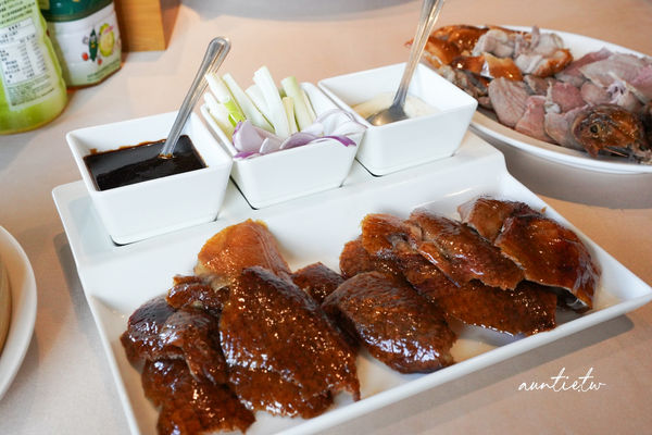 ▲▼草根廚房餐廳。（圖／部落客水晶安蹄不務正業過生活授權提供）