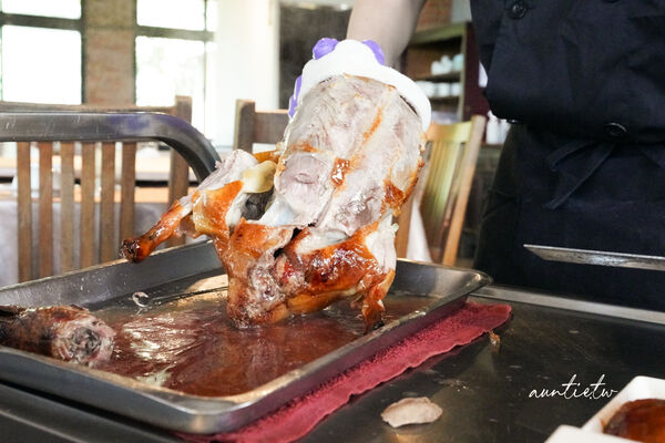 ▲▼草根廚房餐廳。（圖／部落客水晶安蹄不務正業過生活授權提供）