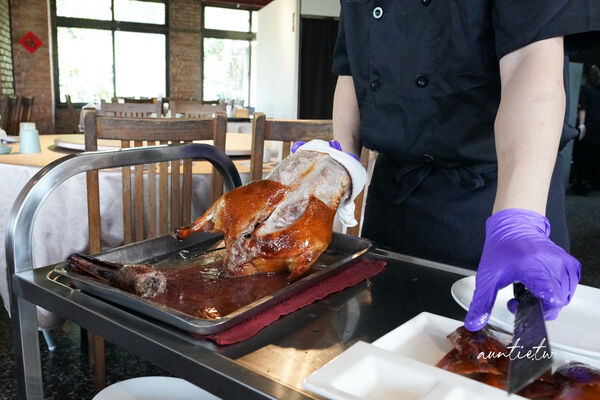 ▲▼草根廚房餐廳。（圖／部落客水晶安蹄不務正業過生活授權提供）