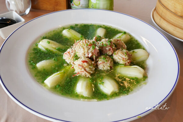 ▲▼草根廚房餐廳。（圖／部落客水晶安蹄不務正業過生活授權提供）