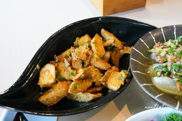 ▲▼草根廚房餐廳。（圖／部落客水晶安蹄不務正業過生活授權提供）