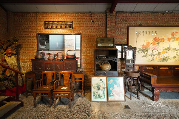 ▲▼草根廚房餐廳。（圖／部落客水晶安蹄不務正業過生活授權提供）