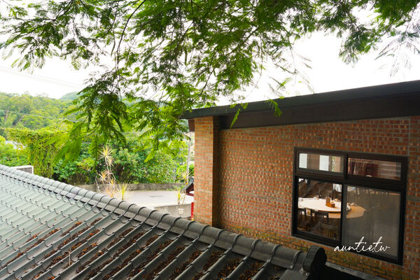 ▲▼草根廚房餐廳。（圖／部落客水晶安蹄不務正業過生活授權提供）