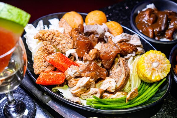 ▲▼馬辣頂級麻辣鍋 漢口店。（圖／部落客混血珊莎的奇幻旅程授權提供）