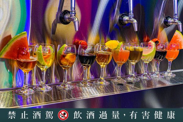 ▲▼馬辣頂級麻辣鍋 漢口店。（圖／部落客混血珊莎的奇幻旅程授權提供）