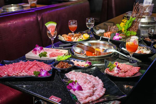 ▲▼馬辣頂級麻辣鍋 漢口店。（圖／部落客混血珊莎的奇幻旅程授權提供）