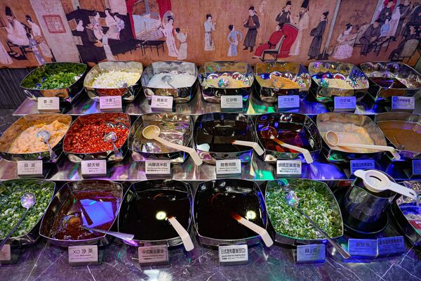 ▲▼馬辣頂級麻辣鍋 漢口店。（圖／部落客混血珊莎的奇幻旅程授權提供）