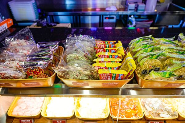 ▲▼馬辣頂級麻辣鍋 漢口店。（圖／部落客混血珊莎的奇幻旅程授權提供）