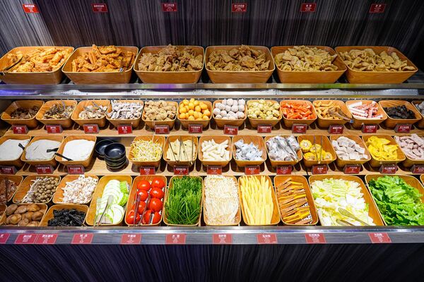 ▲▼馬辣頂級麻辣鍋 漢口店。（圖／部落客混血珊莎的奇幻旅程授權提供）