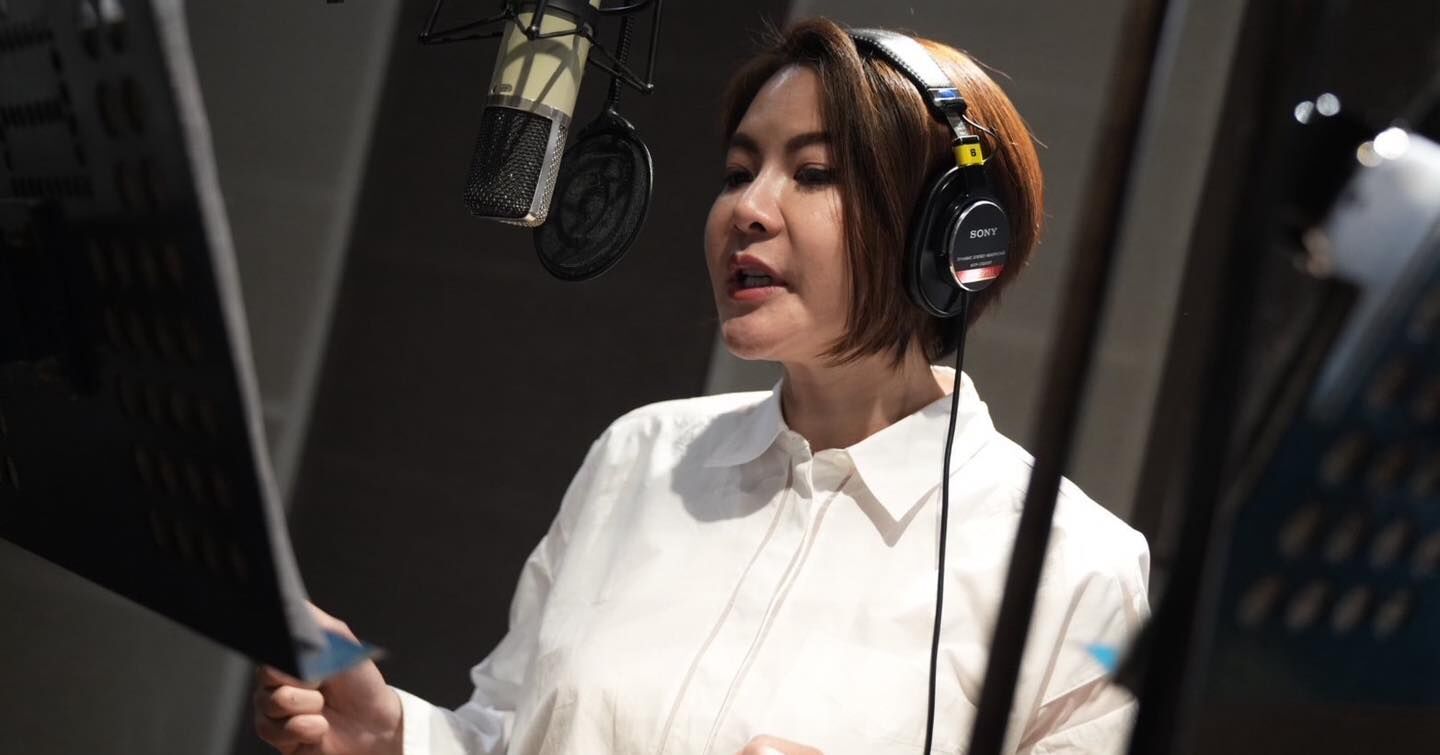 ▲▼蔣萬安合體陳菁徽、鍾沛君開唱反罷歌曲「善良」。（圖／翻攝自Facebook／陳菁徽）