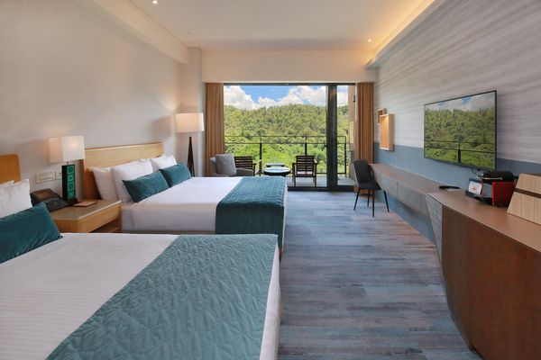 ▲君品推出「共度美好」官網限定住房專案,雲品溫泉酒店為父親推出「爸氣出發」住房專案。（圖／雲朗觀光提供）