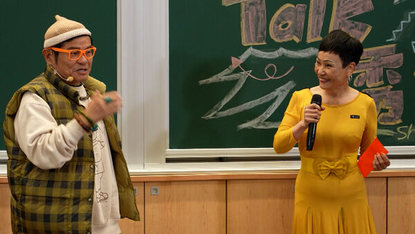 ▲▼選手里長阿翔仔（前排左起）、瑋德、懿霽與黃豪平（後排左起）、不知火、Albee、評審長舜哥。（圖／公視台與台提供）