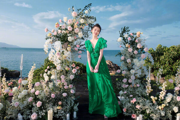 ▲▼《新還珠格格》闞清子官宣懷孕。（圖／翻攝自微博）